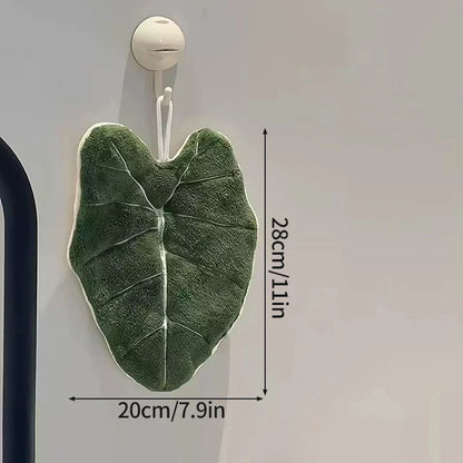 Leaf-Shaped Coral Fleece Hand Towel – Absorbent Hanging Kitchen & Bathroom Towel