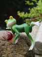 1 Piece of Interesting Green Frog and Wine Glass Hangings Full - Indoor and Outdoor Decoration Suitable for Garden, Aquarium, Garden Ponds, Flower Pots and Frog Themed Garden.