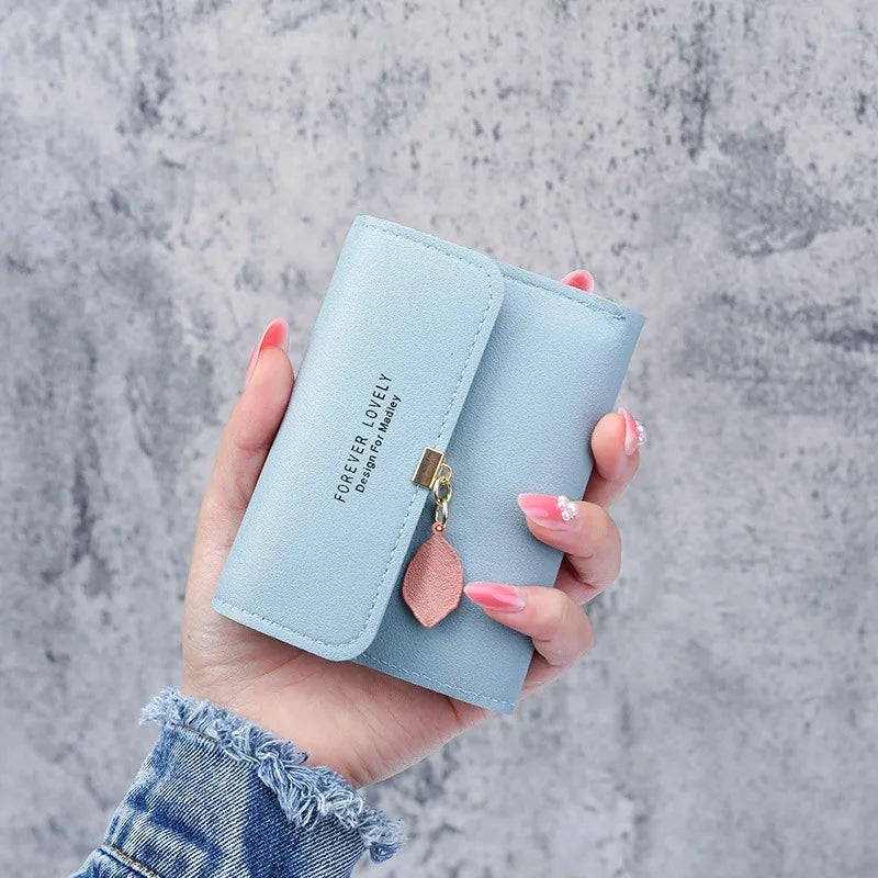 Compact Tri-Fold Women's Wallet - Small Coin Purse & Card Holder 11 x 8.5 x 2 cm (4.3 x 3.3 x 0.8 in)