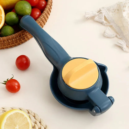 Handheld Citrus Juicer Lemon Lime Squeezer Manual Orange and Lemon Press for Maximum Juice Extraction