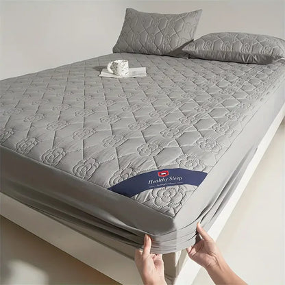 Waterproof Fitted Mattress Protector 1pc — Breathable Soft Deep-Pocket Cover for Single (Twin) or Double (Full) Bed