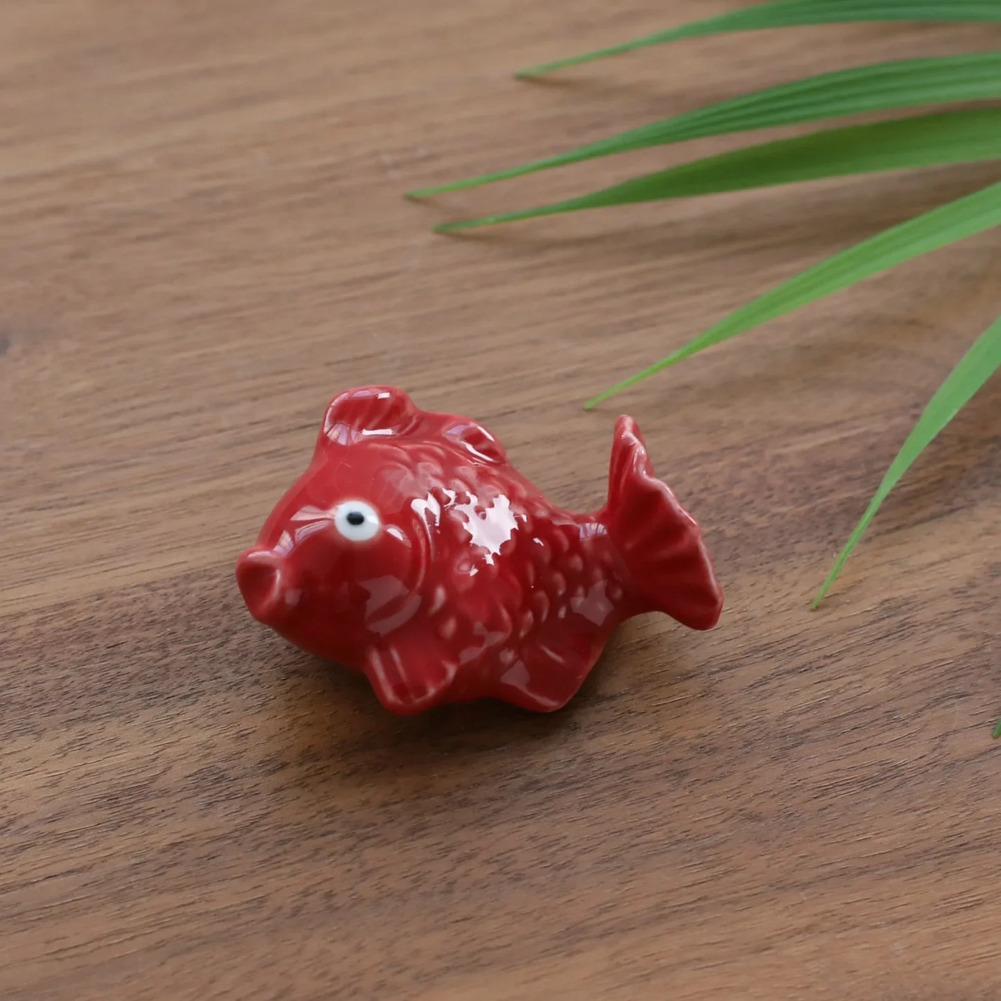 Restaurant Hotel Creative Cute Ceramic Fish Shaped Dinnerware Stand Chopsticks Holder Tableware Rack Chopstick Rest Decor Crafts
