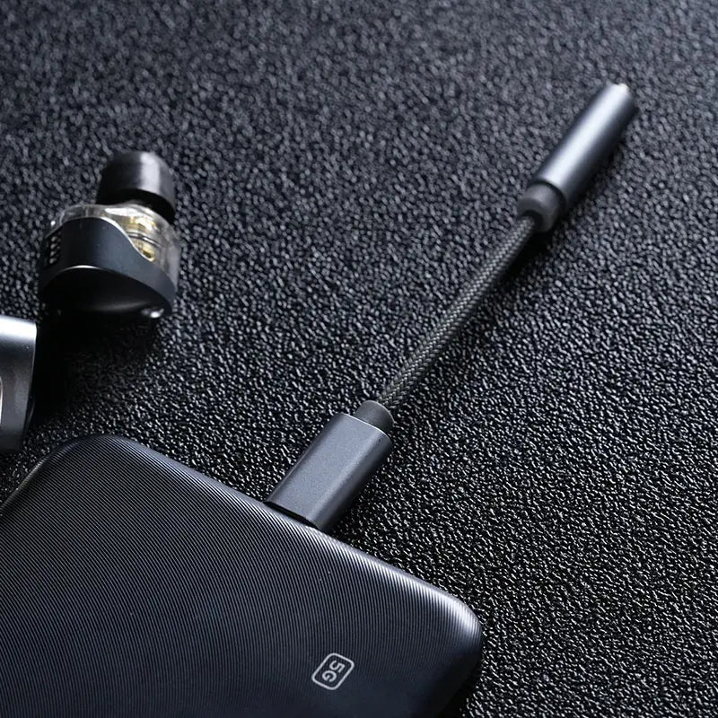 USB-C to 3.5mm Hi-Fi DAC Adapter Cable 32bit/384kHz Dual-Chip IC Amplifier for Earphones