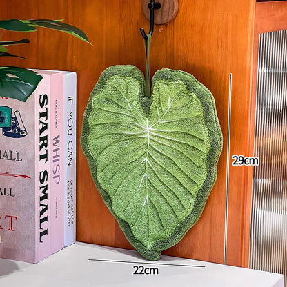Leaf-Shaped Coral Fleece Hand Towel – Absorbent Hanging Kitchen & Bathroom Towel
