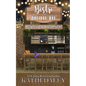 The Bistro at Holiday Bay: Moonlight and Broomsticks - Paperback