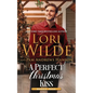 A Perfect Christmas Kiss: A Fake-Dating Holiday Romance - Paperback
