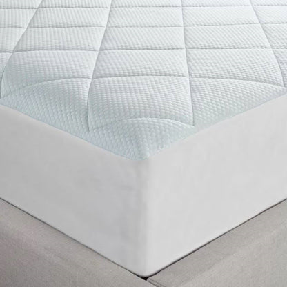 Twin size Washable Quilted Mattress Pad with Elastic Fitted Skirt