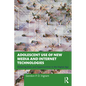 Adolescent Use of New Media and Internet Technologies: Debating Risks and Opportunities in the Digital Age - Paperback