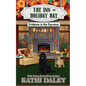 The Inn at Holiday Bay: Evidence in the Espresso - Paperback