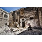 A Whole World Blind: War and Life in Northern Syria - Hardcover