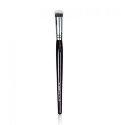 Nascita Pro Concealer Brush, Round-Tipped Makeup Brush for Flawless Coverage - Beauty Tools for Sensitive Skin