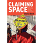 Claiming Space: Performing the Personal Through Decorated Mortarboards - Paperback
