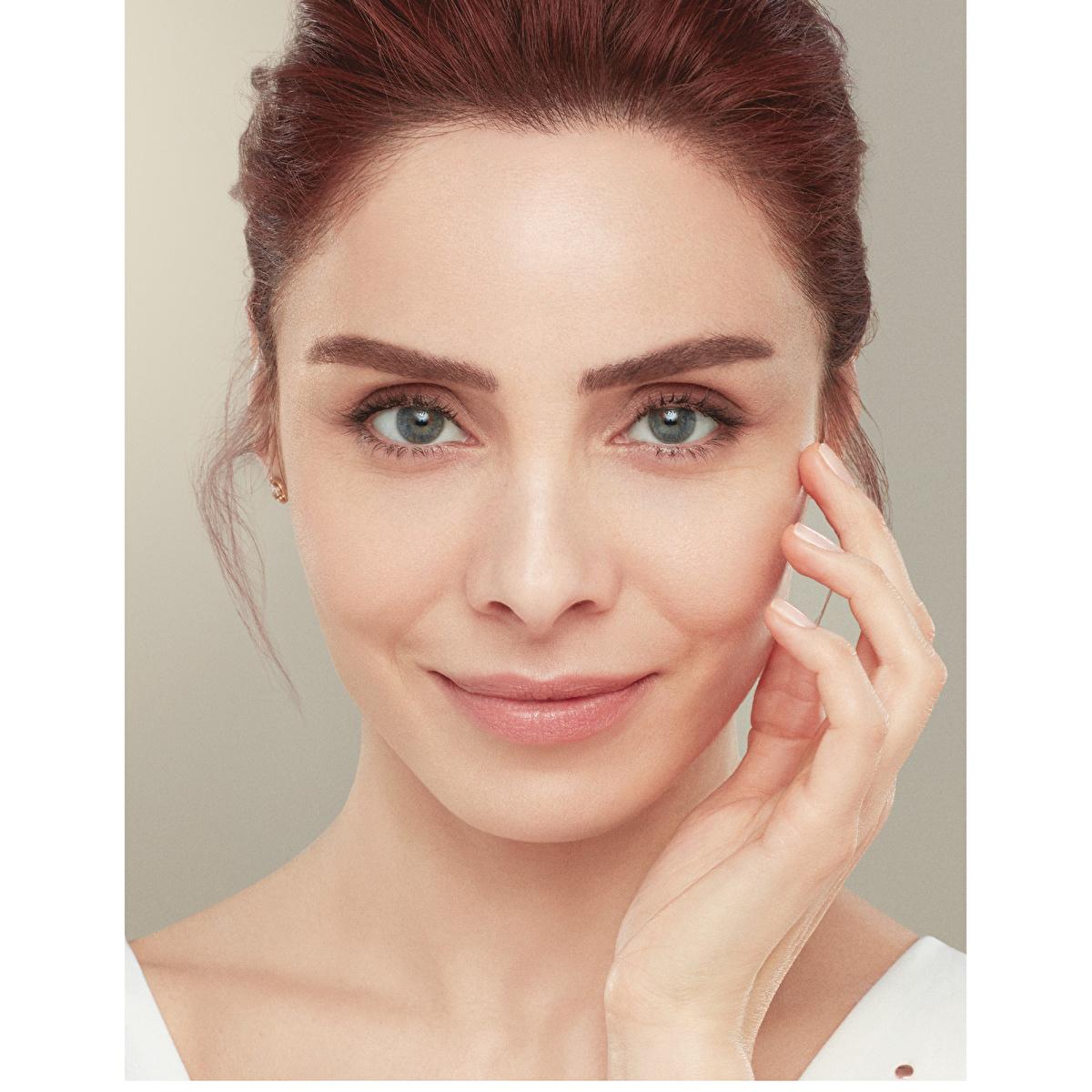 L'Oreal Paris Anti-wrinkle Moisturizing Cream for Mature Skin - Reduces Fine Lines & Hydrates for 24 Hours