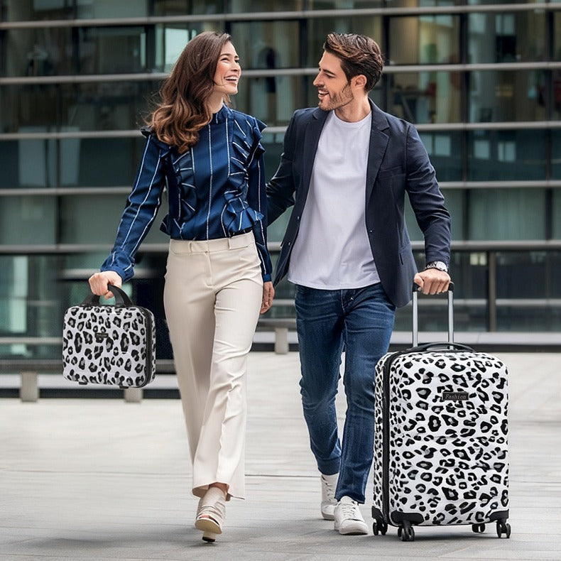 2-piece Luggage Set, 20 Inches, With Makeup Bag, 20 Inch Hard Shell Expandable Lightweight Luggage, 360 Degree Rotating Wheels, Large Capacity Lightweight Travel Luggage. Side Hook, Independent Lock,