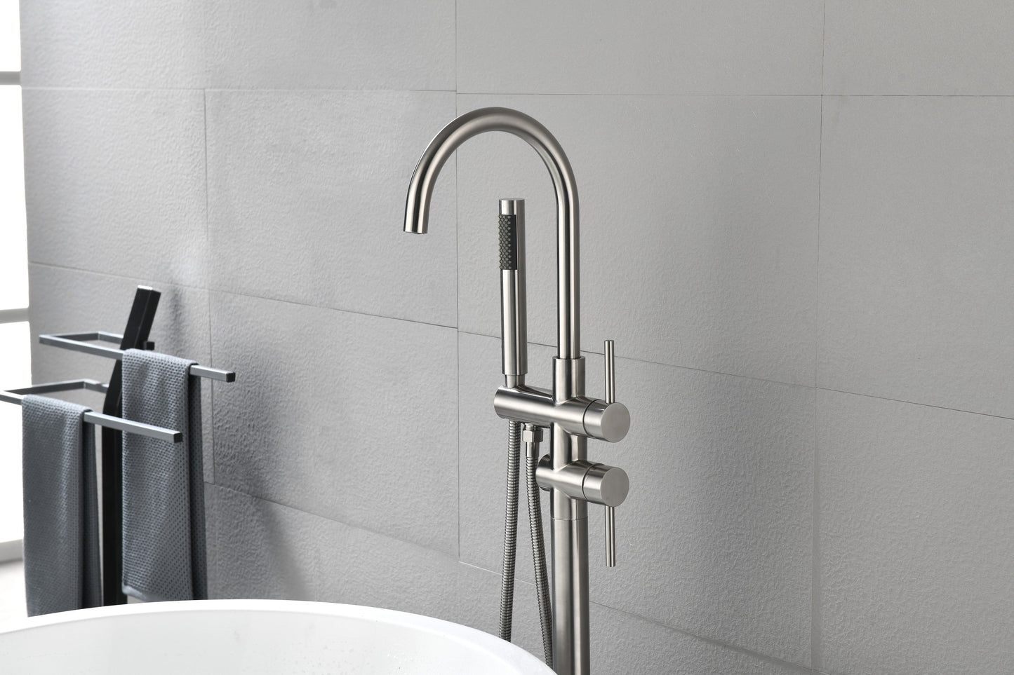 Floor Mounted Tub Faucet High Flow Freestanding Tub Filler with Handheld Shower Swivel