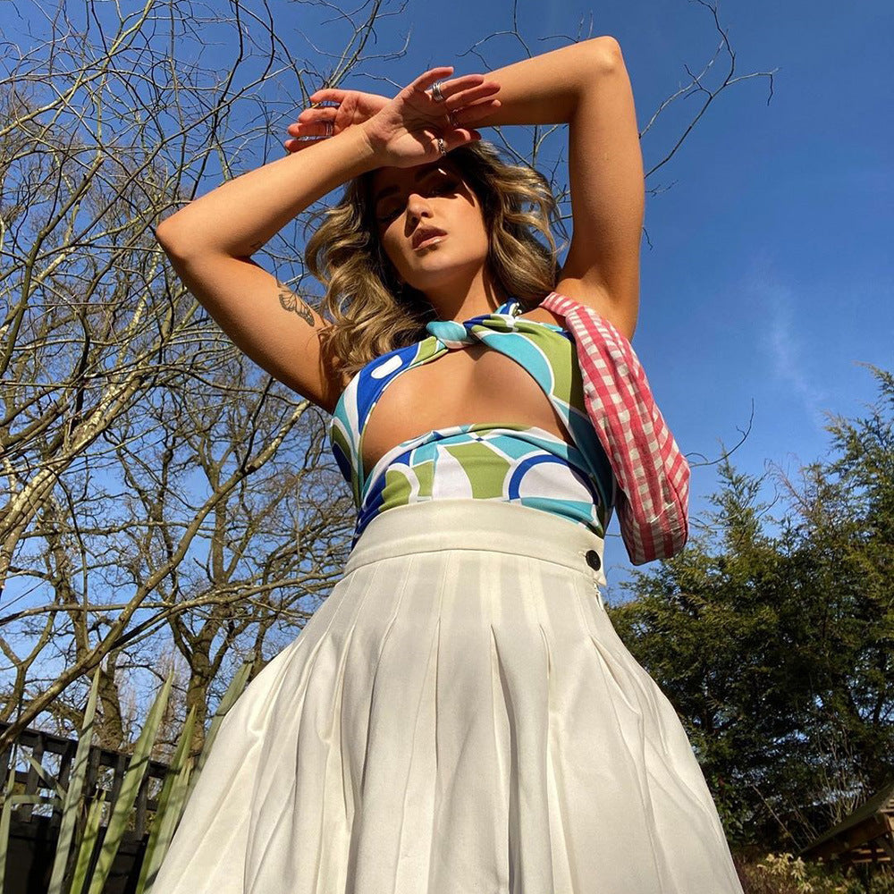 Fashionable And Sexy Backless Halter Top