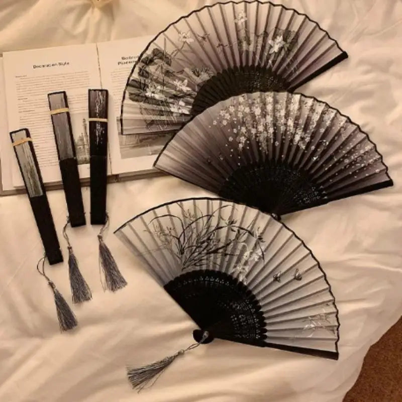 Portable Hand Fold Fan New Chinese Style Dance Props Retro Shell Fan Woman Men Bamboo Wood Silk Flower Folding Fan