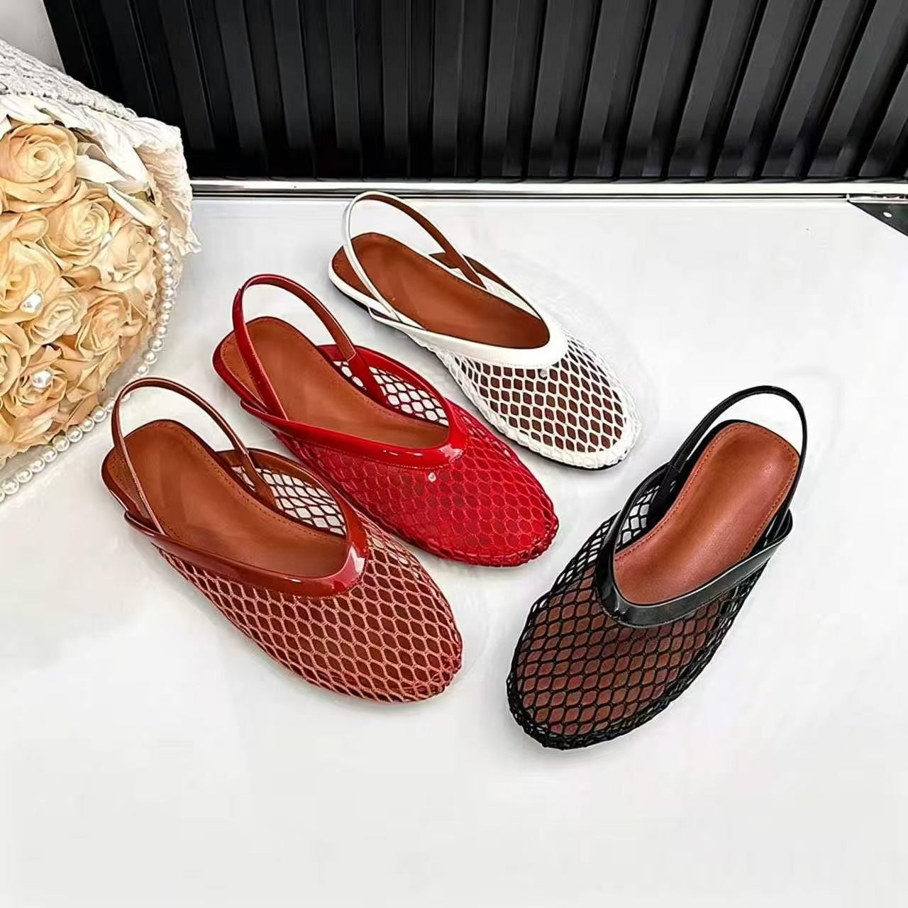 Mesh Hollowed-out Closed-toe Flat Sandals For Women