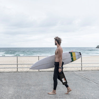 Floating Waterproof Dry Bag Floating Dry Sacks with Observable Window 10L Roll Top Lightweight Dry Storage Bag for Kayaking Rafting Boating Swimming C