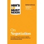 Hbr's 10 Must Reads on Negotiation (with Bonus Article 15 Rules for Negotiating a Job Offer by Deepak Malhotra) - Paperback