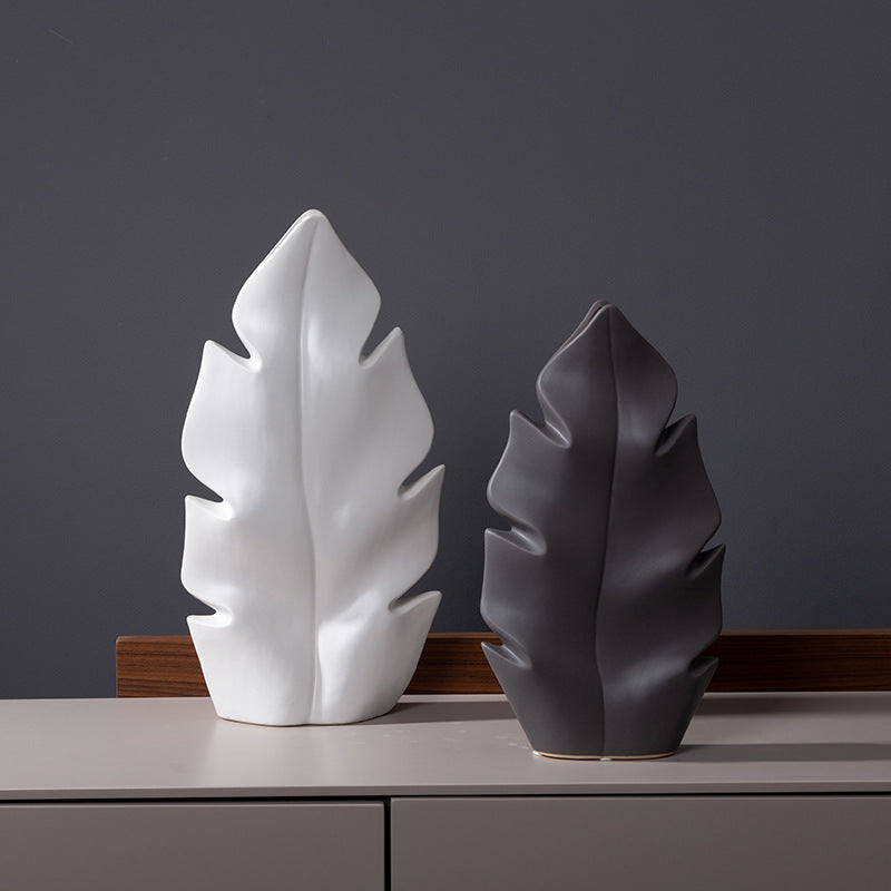 Model Room Exhibition Hall Entrance Matte Ceramic Art Vase