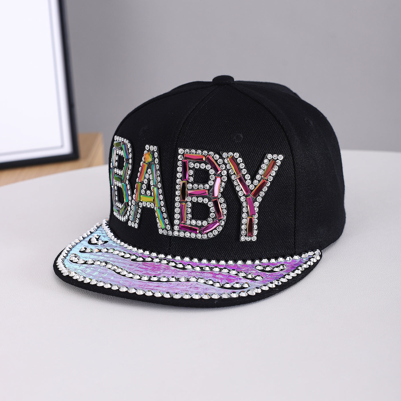 Men's And Women's Identical Colorful Diamond BABY Letter Hot Stamping Diamond Brim Hat. This Stylish Hip-hop Style Flat Brim Hat Is Suitable For Personalized Streetwear Outfits.