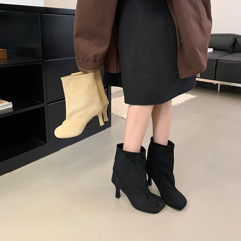 Commuter-style Versatile Solid-color Booties