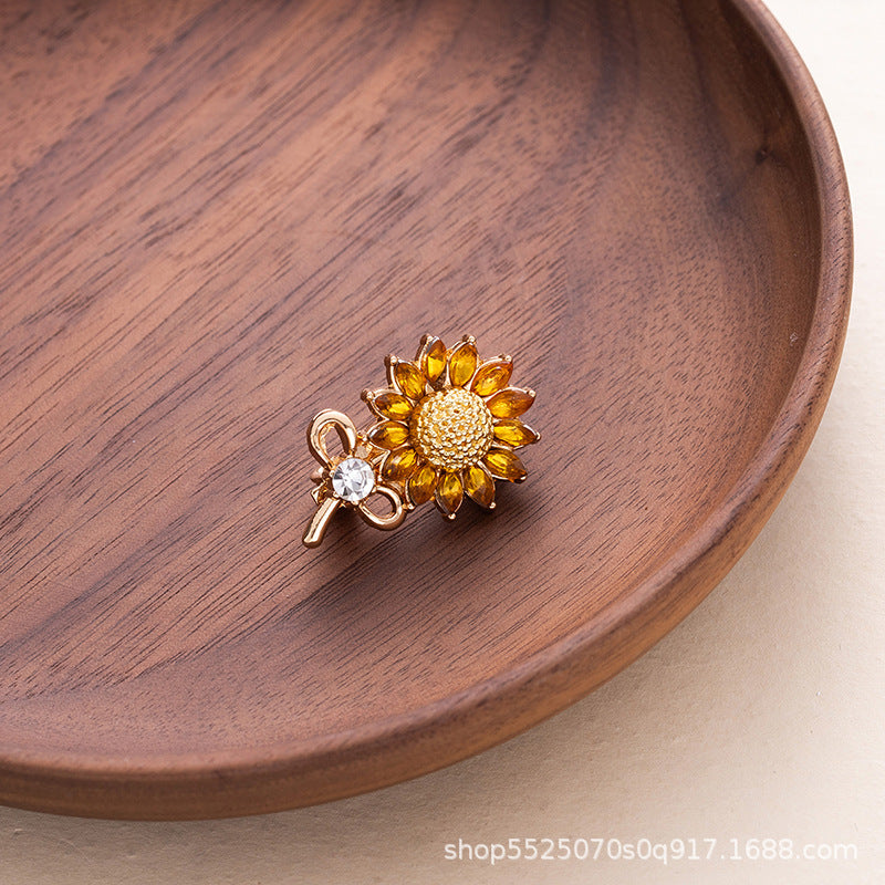 Sunflower Corsage Brooch Exquisite Niche-Design Pin Accessory