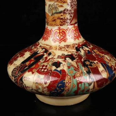 Exquisite Chinese Old Collectible Handmade Porcelain Painted with Japanese Dowager storage vase