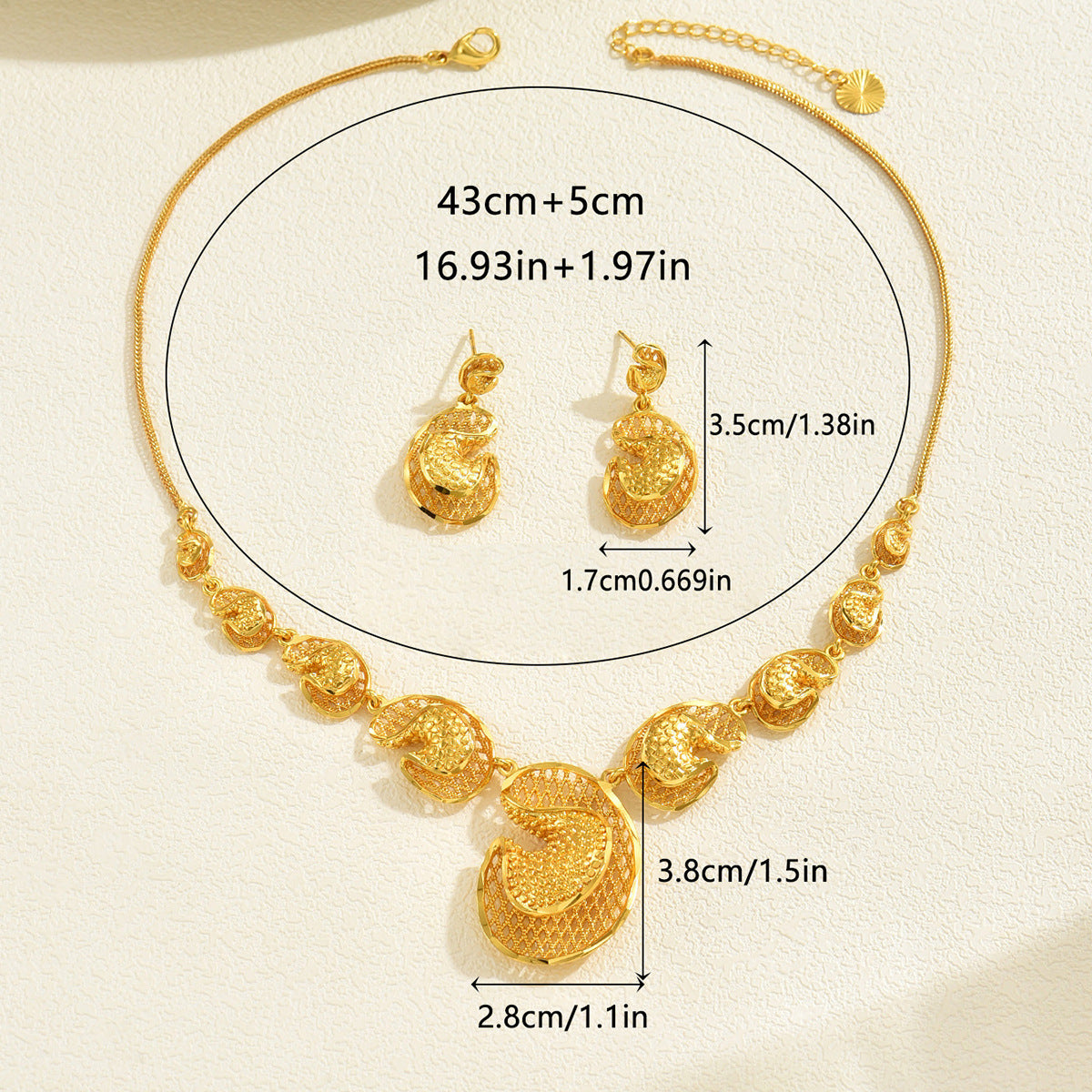 Hot Selling Cross-border European American Women 2Pcs Jewelry Set, Niche Electroplated Gold Metal Design, Light Luxury Matching Necklace & Earrings For Ladies