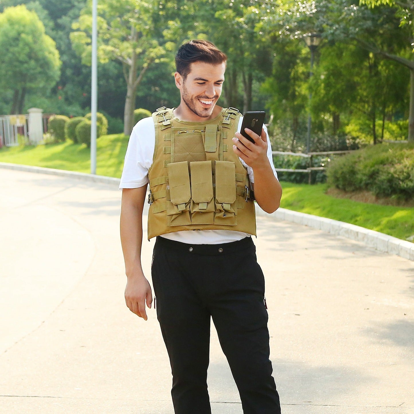 Adults Tactical Vest Military Airsoft Paintball Vest Camouflage Combat Vest for Hunting Army Fans CS War Game