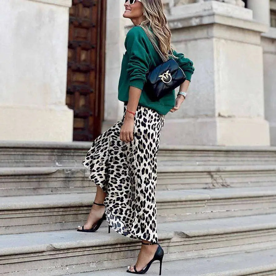 Black and White Leopard Print Elastic A Line Skirt