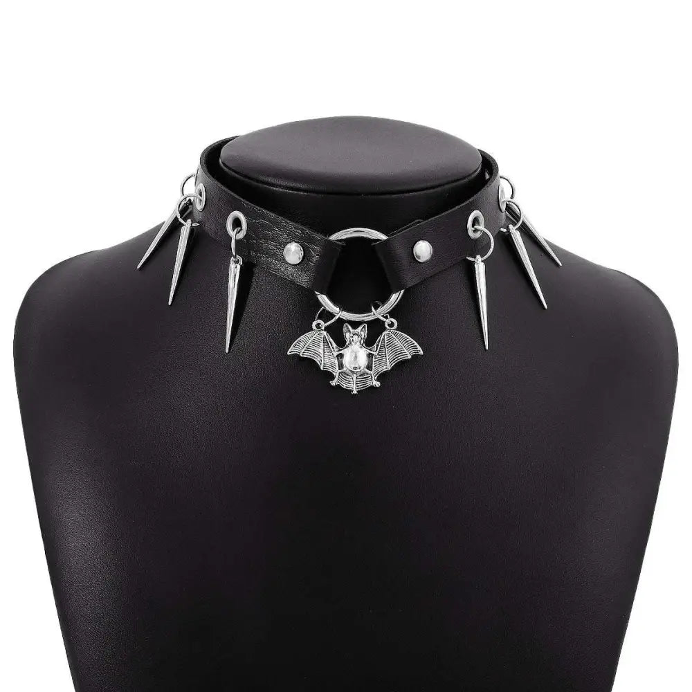 Black Leather Jewelry Personalized Punk Snake Necklace