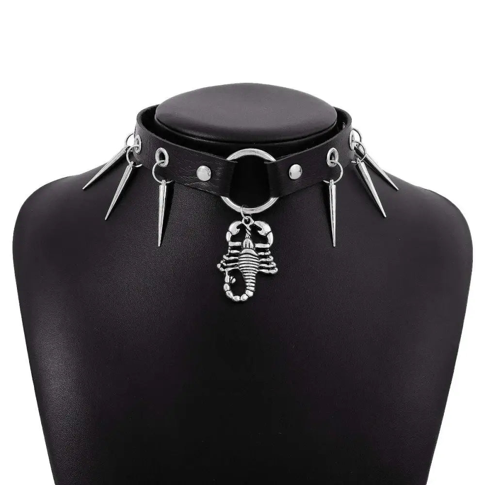 Black Leather Jewelry Personalized Punk Snake Necklace