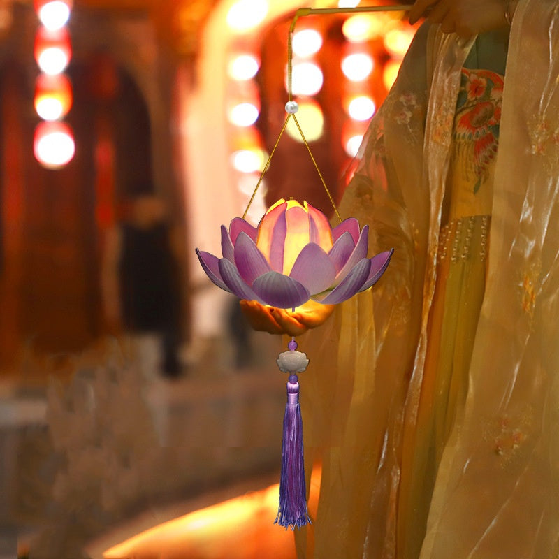 Creative Antique-Style Lotus Hand-held Luminous Lantern
