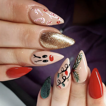 24pcs Christmas Press-On False Nails – Santa, Christmas Tree & Elk Designs with Snowflake Nail Art Stickers for Holiday Parties & Festive Wear