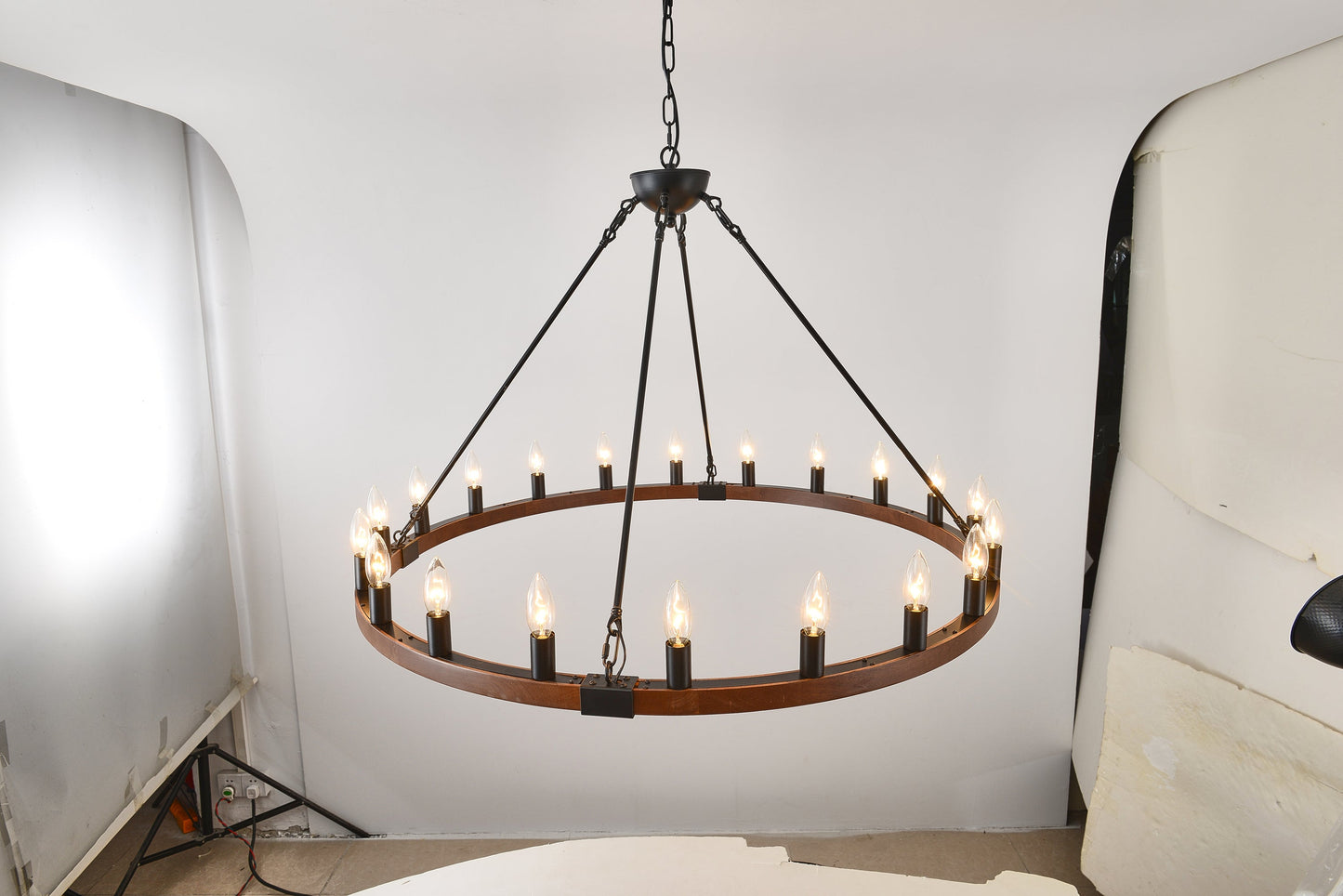 Chandelier Wood Wagon Wheel 20-Light Farmhouse Matte Black 39.3 In