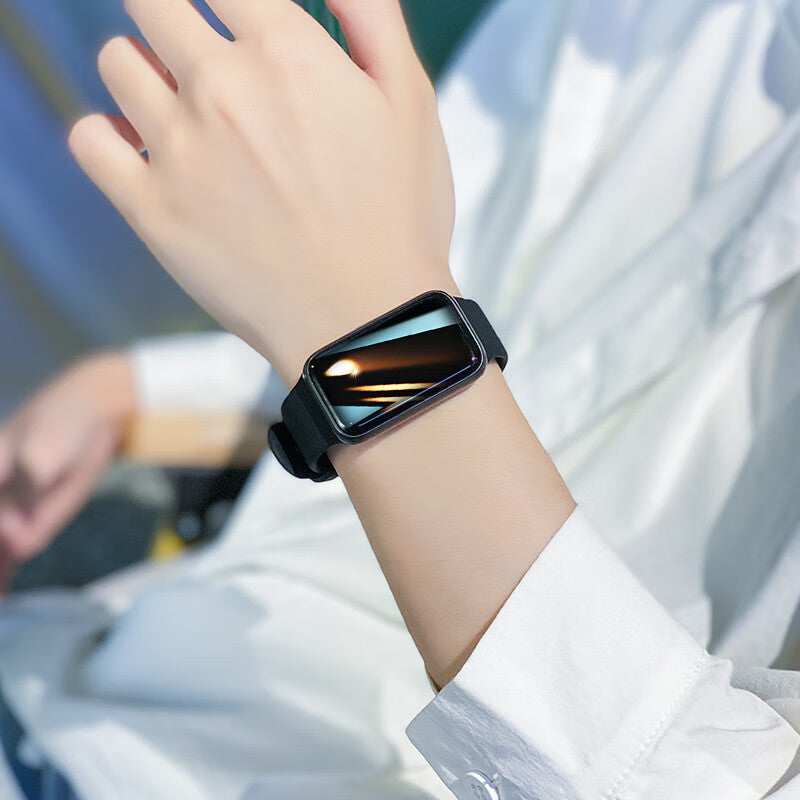 Womens Smart Bracelet Fashionable Design Heart Rate Monitoring, Multifunctional