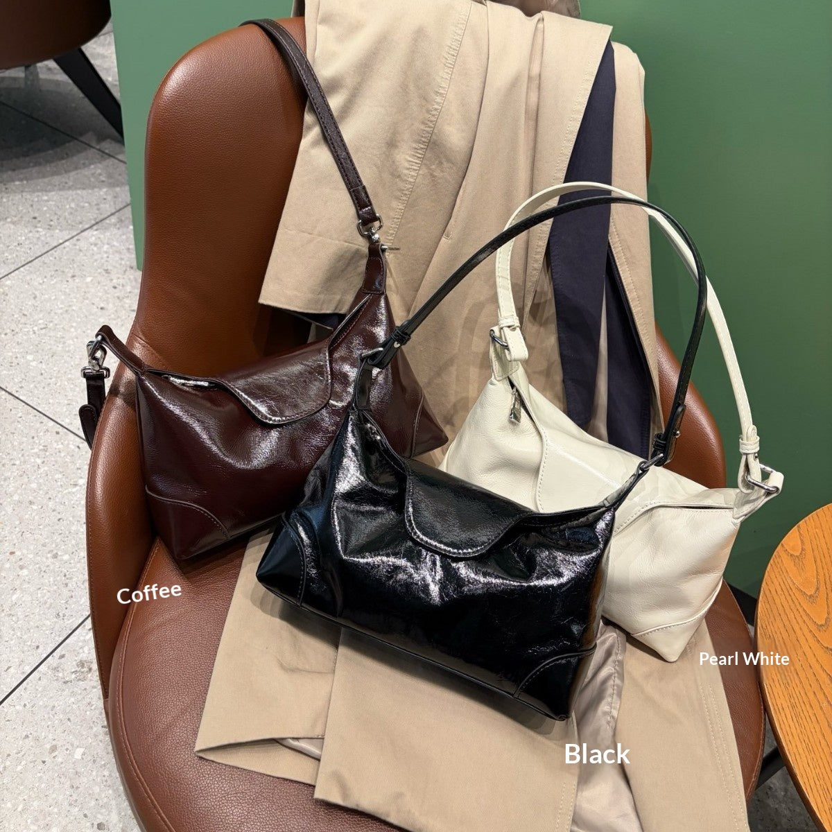 Top-grain Oil Wax Cowhide Underarm Bag 2026 New High-end Small Shoulder And Crossbody Genuine Leather Dumpling Bag