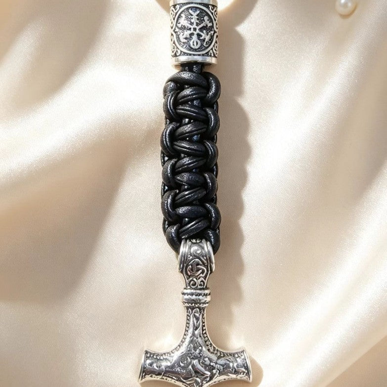 New Retro Pendant Keychain Hand-woven