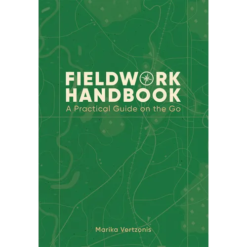 Fieldwork Handbook: A Practical Guide on the Go - Paperback