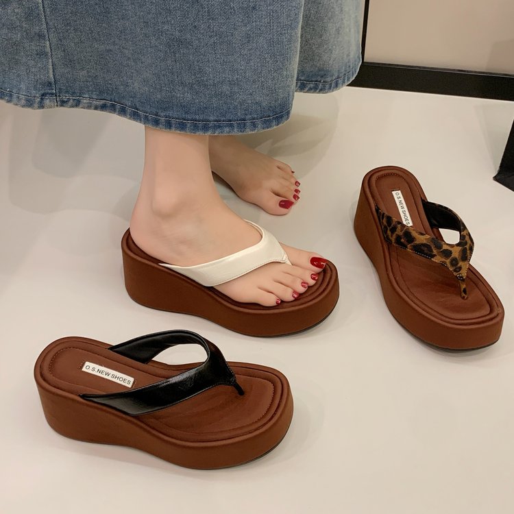 Women's Leopard Print Flip Flops, New Elevated Platform Thong Sandals, Versatile Outdoor Beach Slippers For Summer