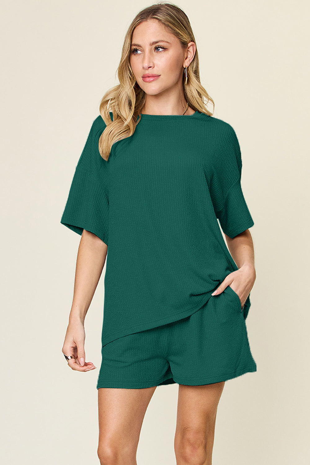 Slightly Stretchy Round Neck T-Shirt & Shorts Set