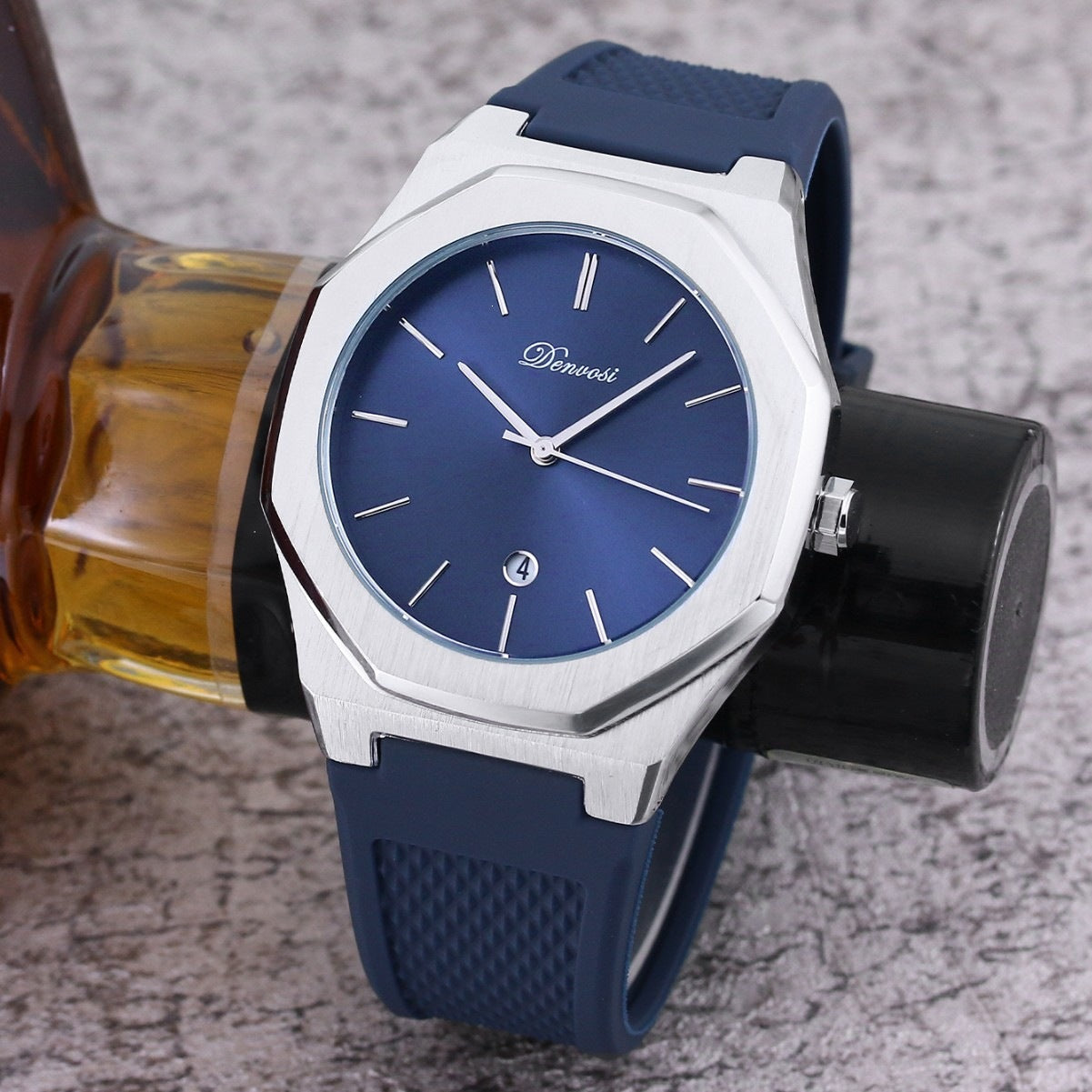 Elegant And Minimalist Waterproof Quartz Watch For Men