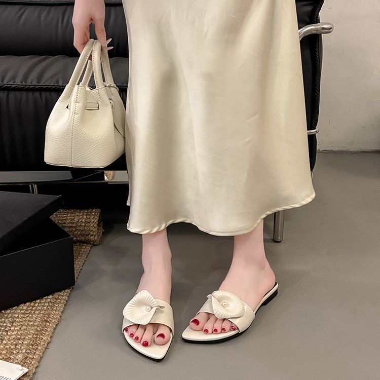 Calla Lily Design Vacation Style Genuine Leather Floral Slip On Sandals, Women Round Toe Special Mid Heel Real Leather Outdoor Slippers For Summer