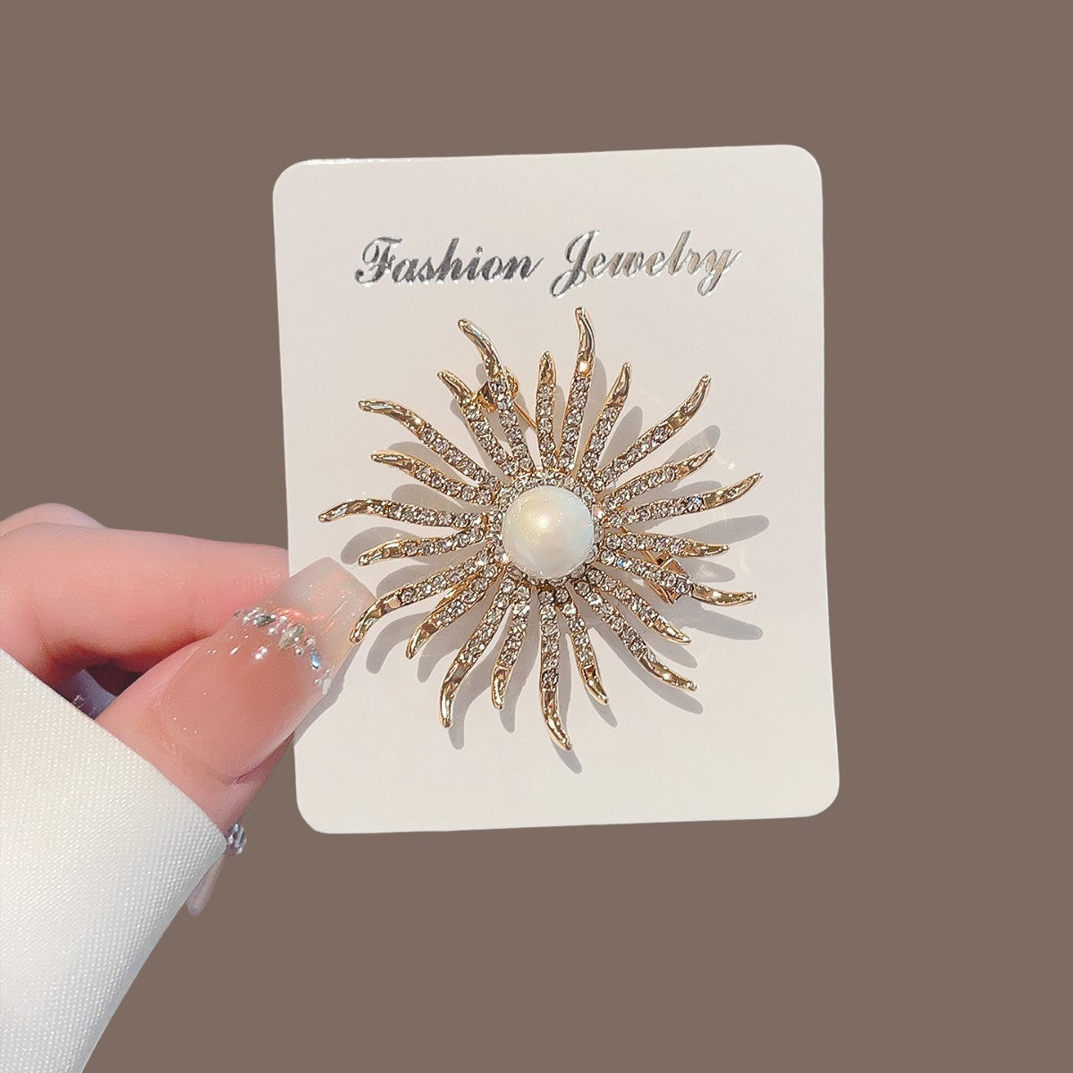Elegant Rhinestone Sunflower Brooch For Women