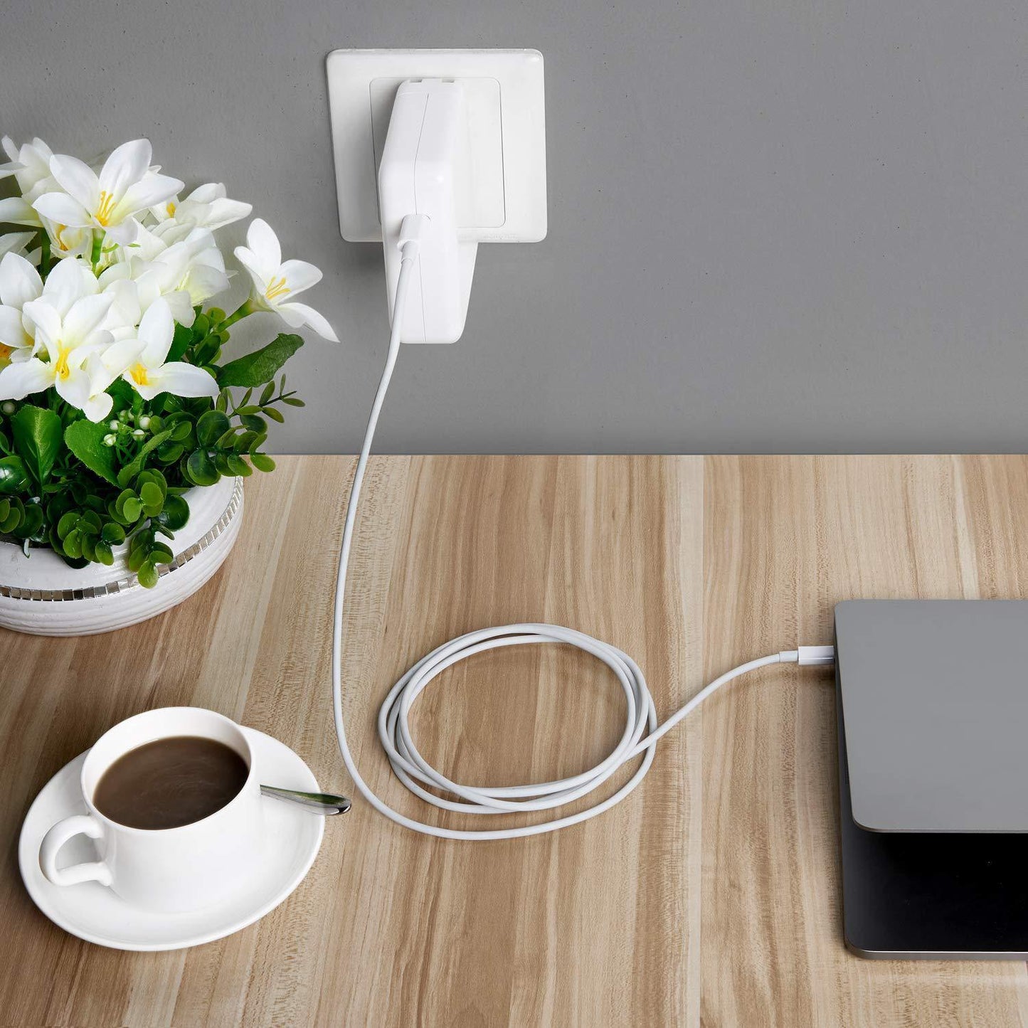 Power Adapter 30W 61W 87W USB C Laptop Charger