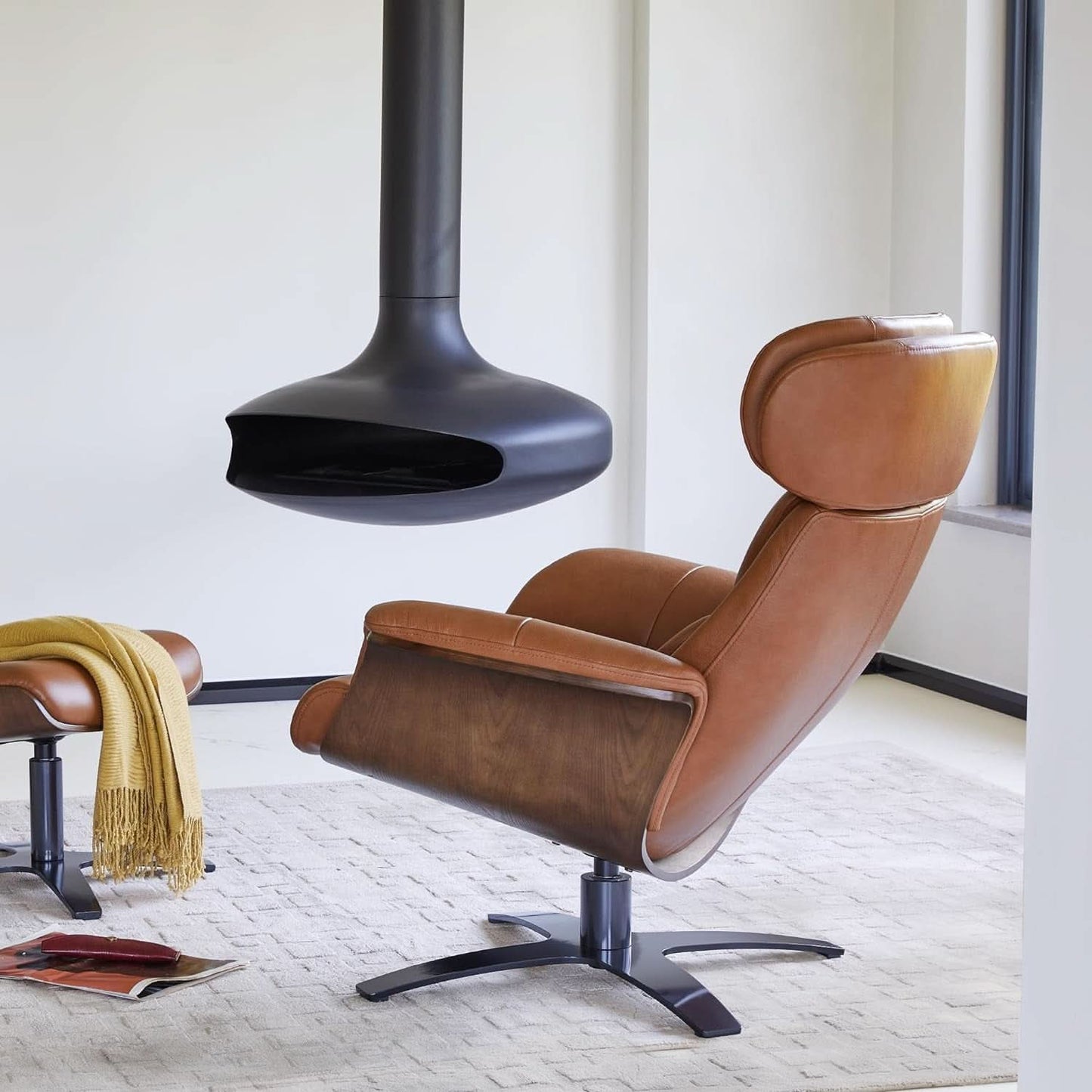 Saddle Leather Adjustable Headrest Reclining Chair