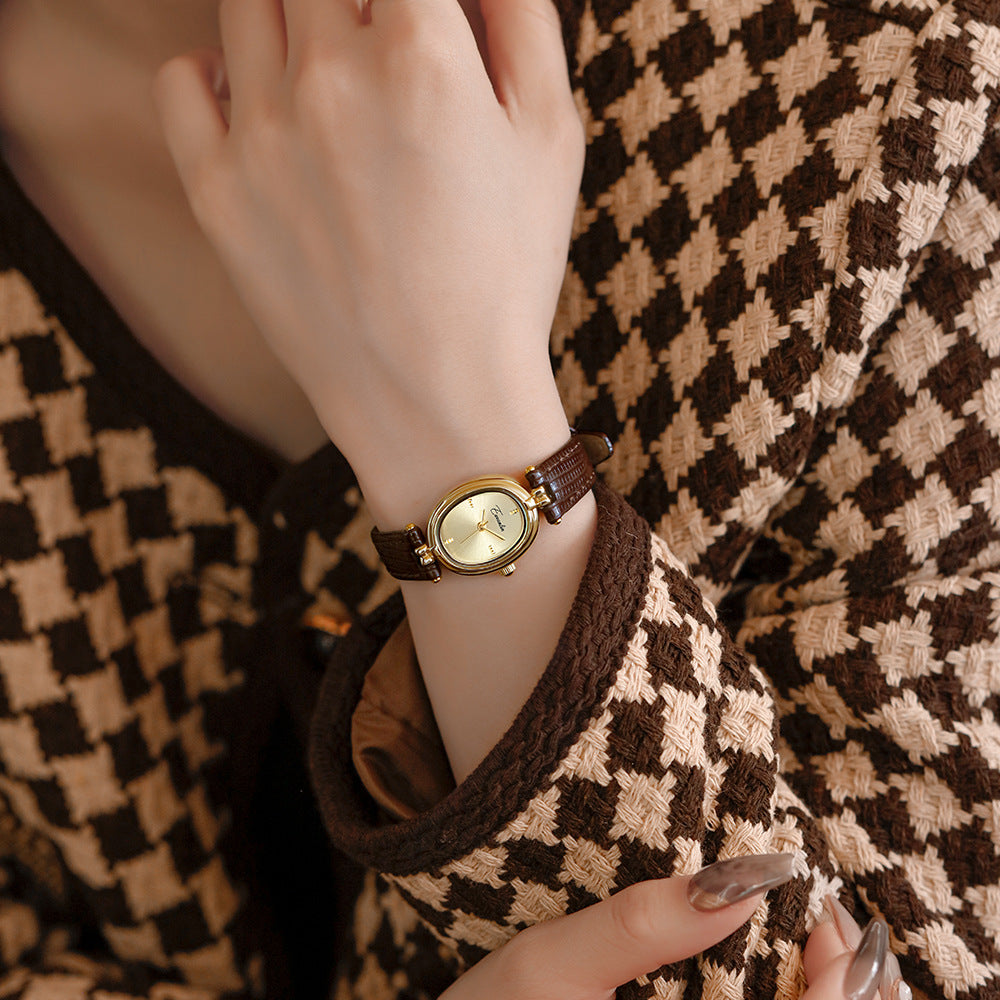 Womens Leather Belt Round-shaped Fashionable Artistic Niche Watch