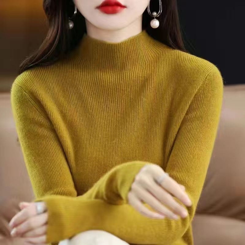 New Slim-fit Figure-flattering Sweater With A Half-high Neckline